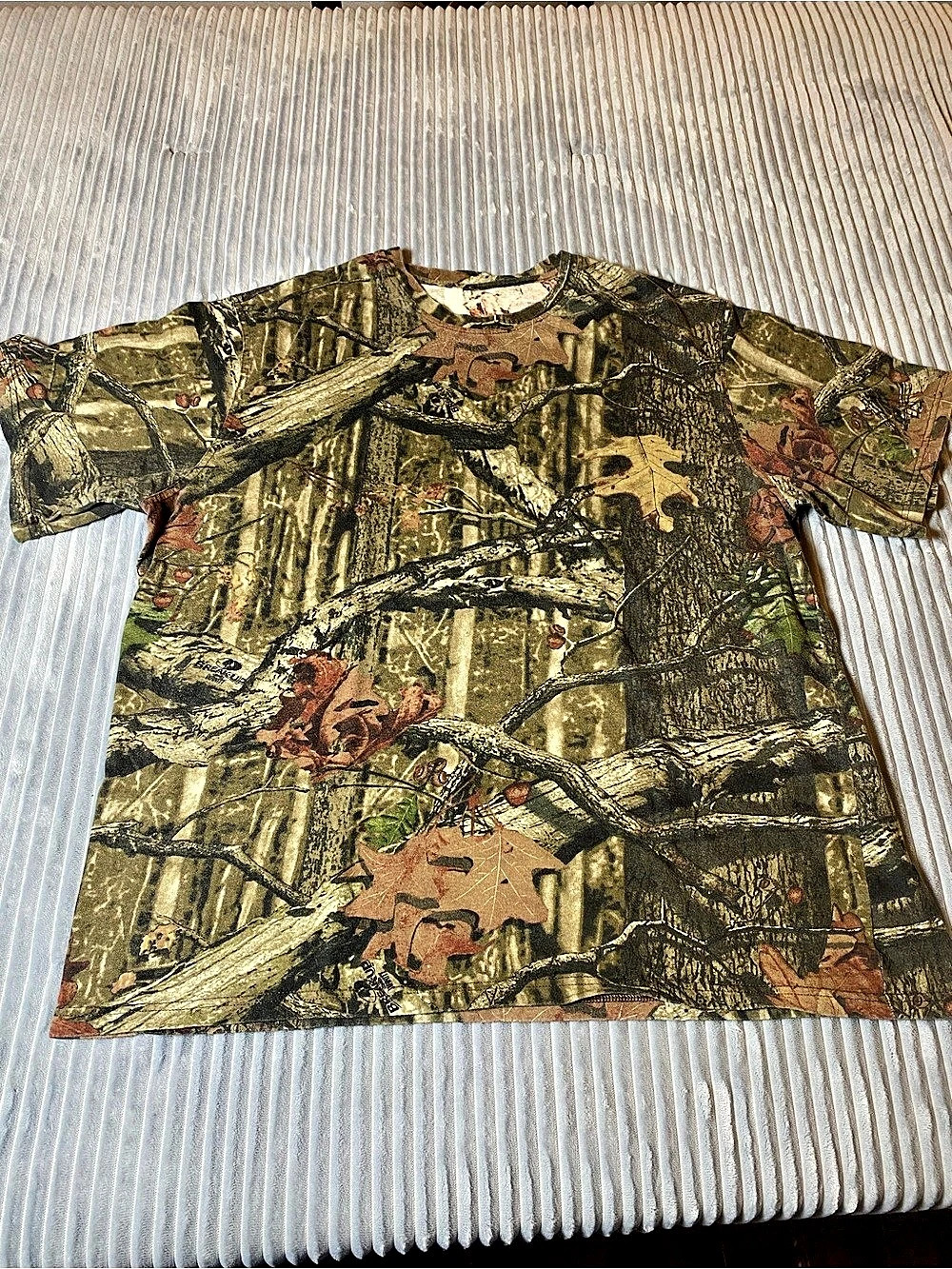 Realtree AP Camo Short Sleeve Tee Size Large